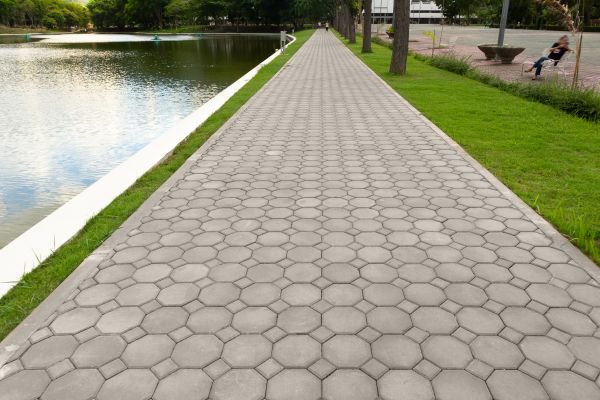 Cost of Pathway Pavers Installation in Columbia